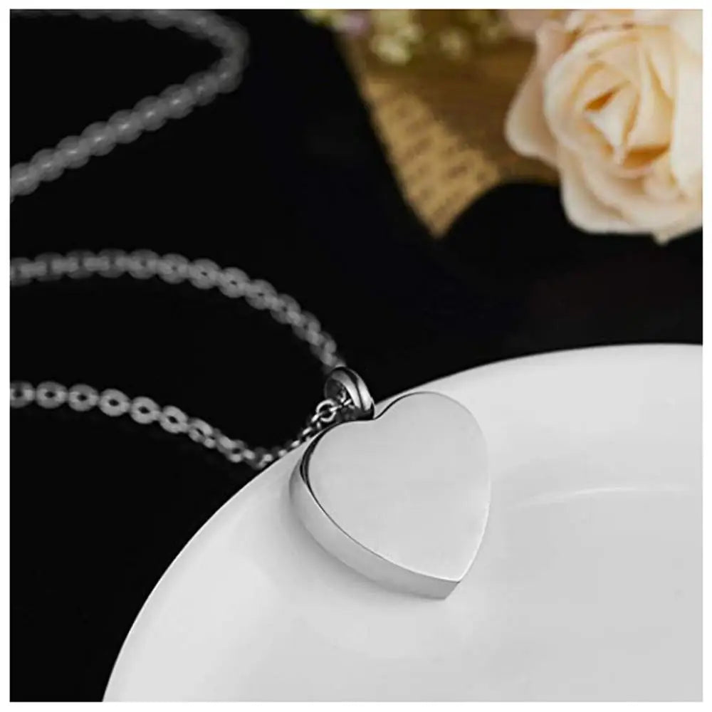 Cremation Jewelry Heart Pendant Necklace Owner and Pet Pattern Souvenir Ashes Urn Jewelry to Commemorate Beloved Pet