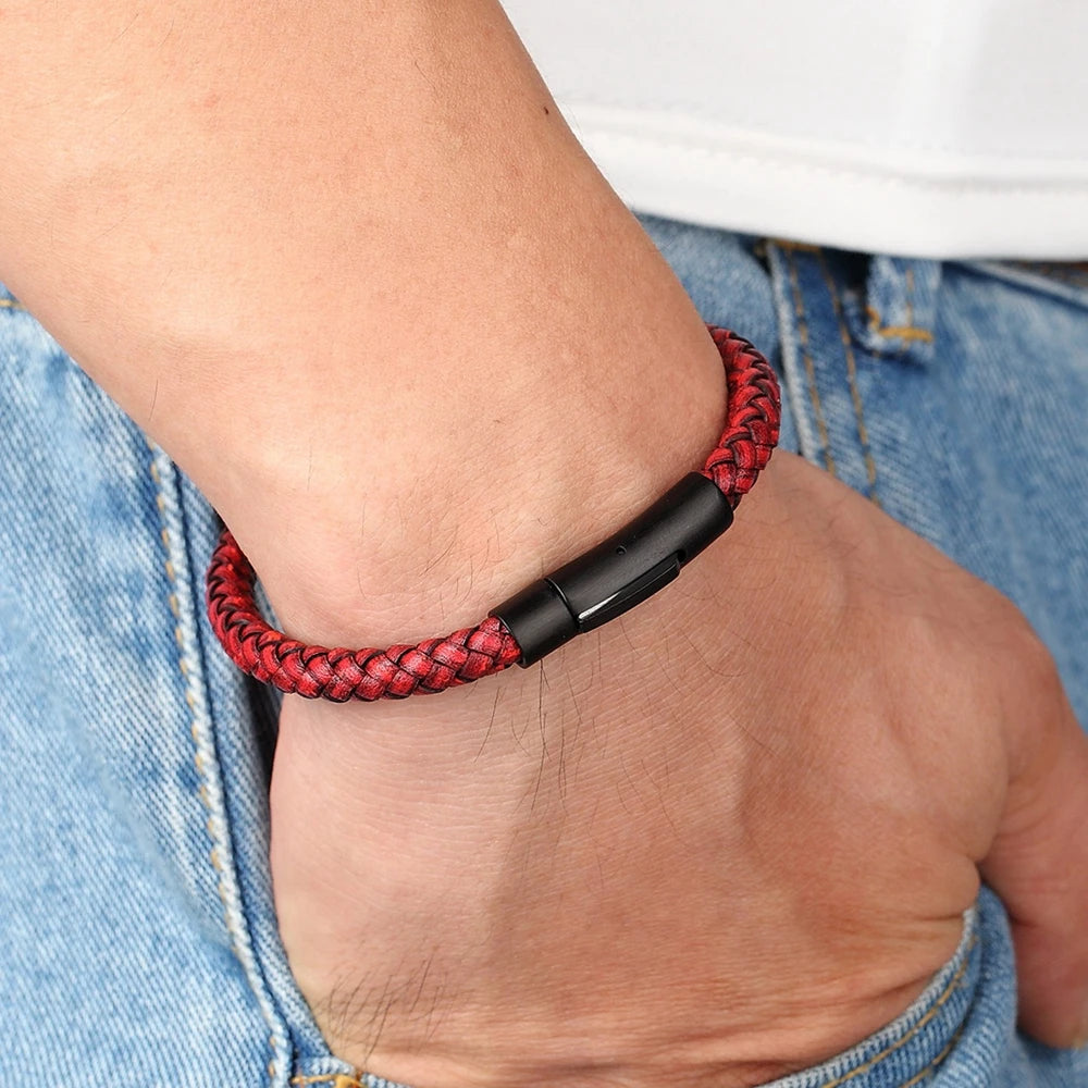 XQNI New Classic Style Men Leather Bracelet Simple Black Stainless Steel Button Neutral Accessories Hand-woven Jewelry Gifts