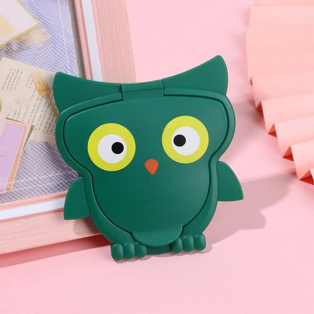 1Pcs Cartoon Reusable Unisex Portable Tissues Cover Self-Adhesive Flip Cover  Wet Wipes Lid