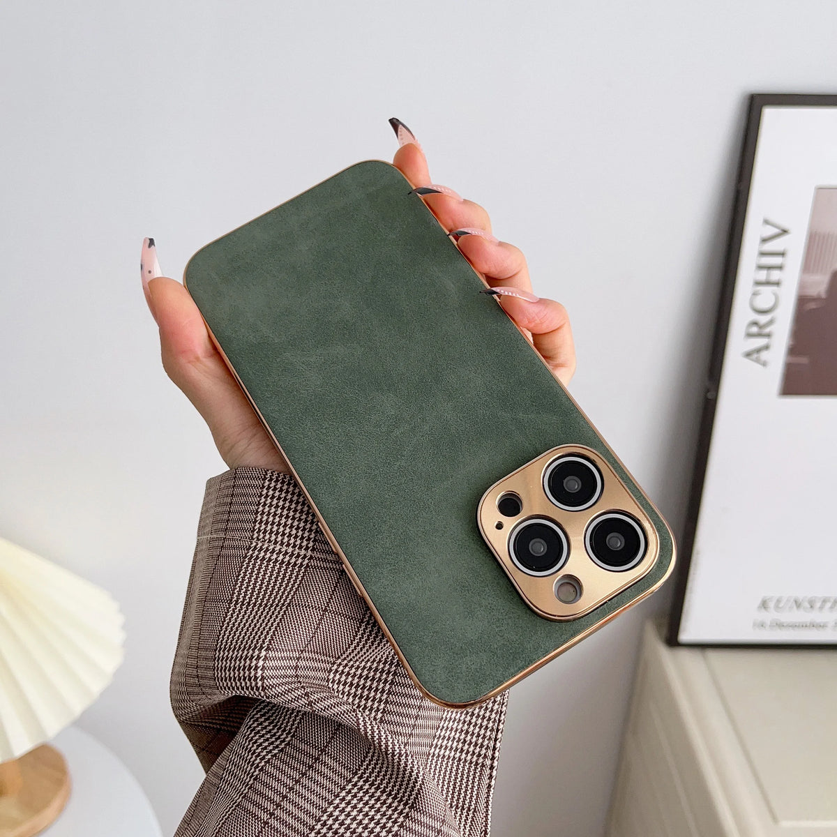 Leather Phone Case For Iphone 13 11 12 14 15 16 17 ProMax Plus Electroplated Frame Lambskin Phone Shell For IPHON 15 16 17Promax