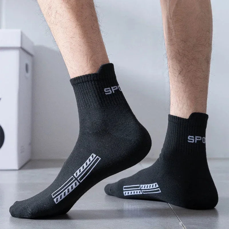High Quality Men's Socks Casual Breathable  Man Run Sports Socks  Male Sox Gifts
