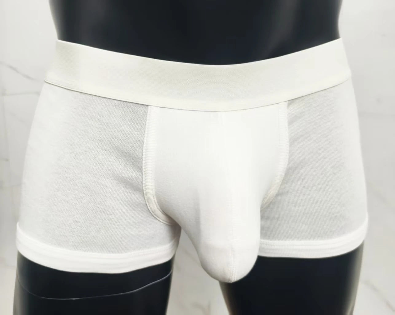 Cotton men's boxer briefs with large pockets, comfortable and hot-selling men's sexy underpants.