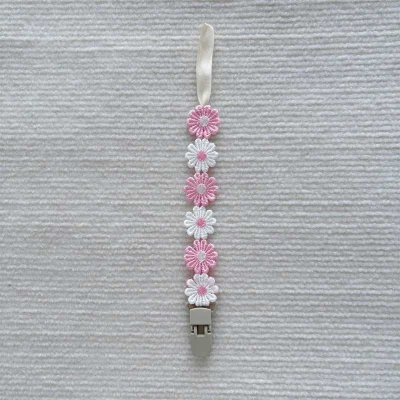 Little Daisy Pacifier Clips Baby Pacifier Anti-drop Chain Toddler Dummy Clip Nipple Holder Baby Shower Gift Baby Accessories
