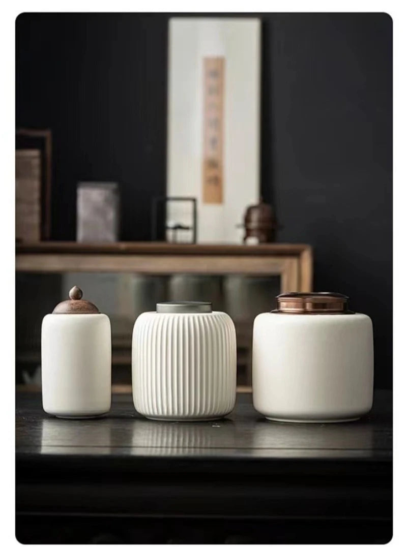 Ceramic Dog Urn Dead Cremation Hair and Teeth Memorial Moisture-proof Cute Cat Urns Sealed Caskets Pet Memorials Products