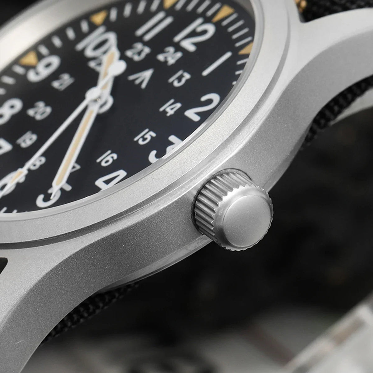 Militado ML05 38mm Military Watch Miyota 2035 Movement Domed Sapphire Crystal C3 Green Luminous 10Bar Waterproof Vintage Watches