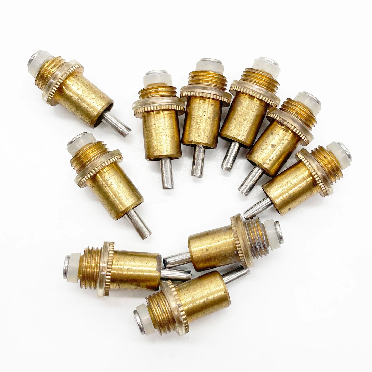 50pcs/lot Rabbit Chicken Quail Copper drinker nipples Rabbit Drinking Water Equipment Feeder Farm Animals Water Feeding