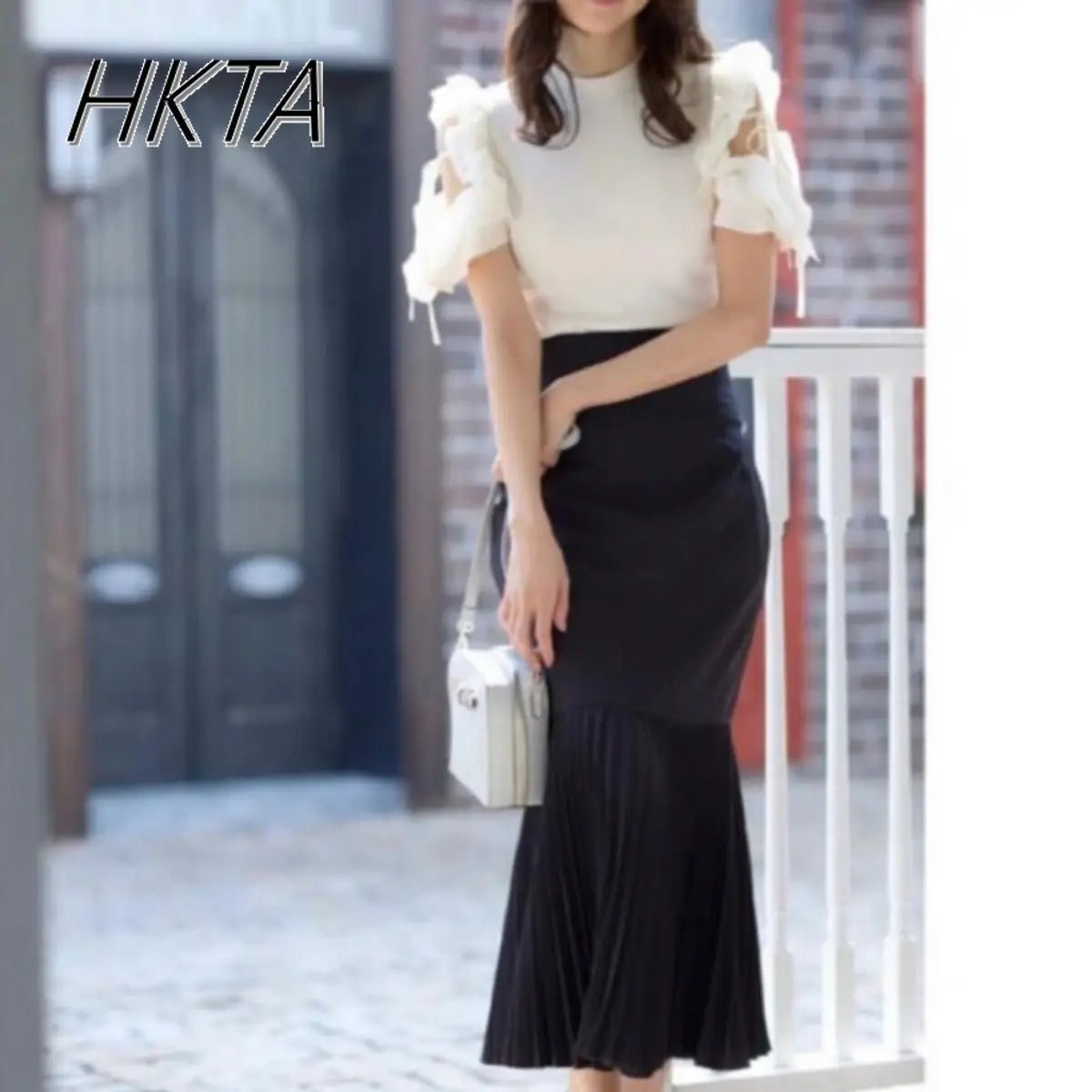 Japanese Off Shoulder Ruffle Edge Slim Short Sleeve Tshirt Women Sweet Elegant Knitted T Shirt Girl Commuting Short White Top