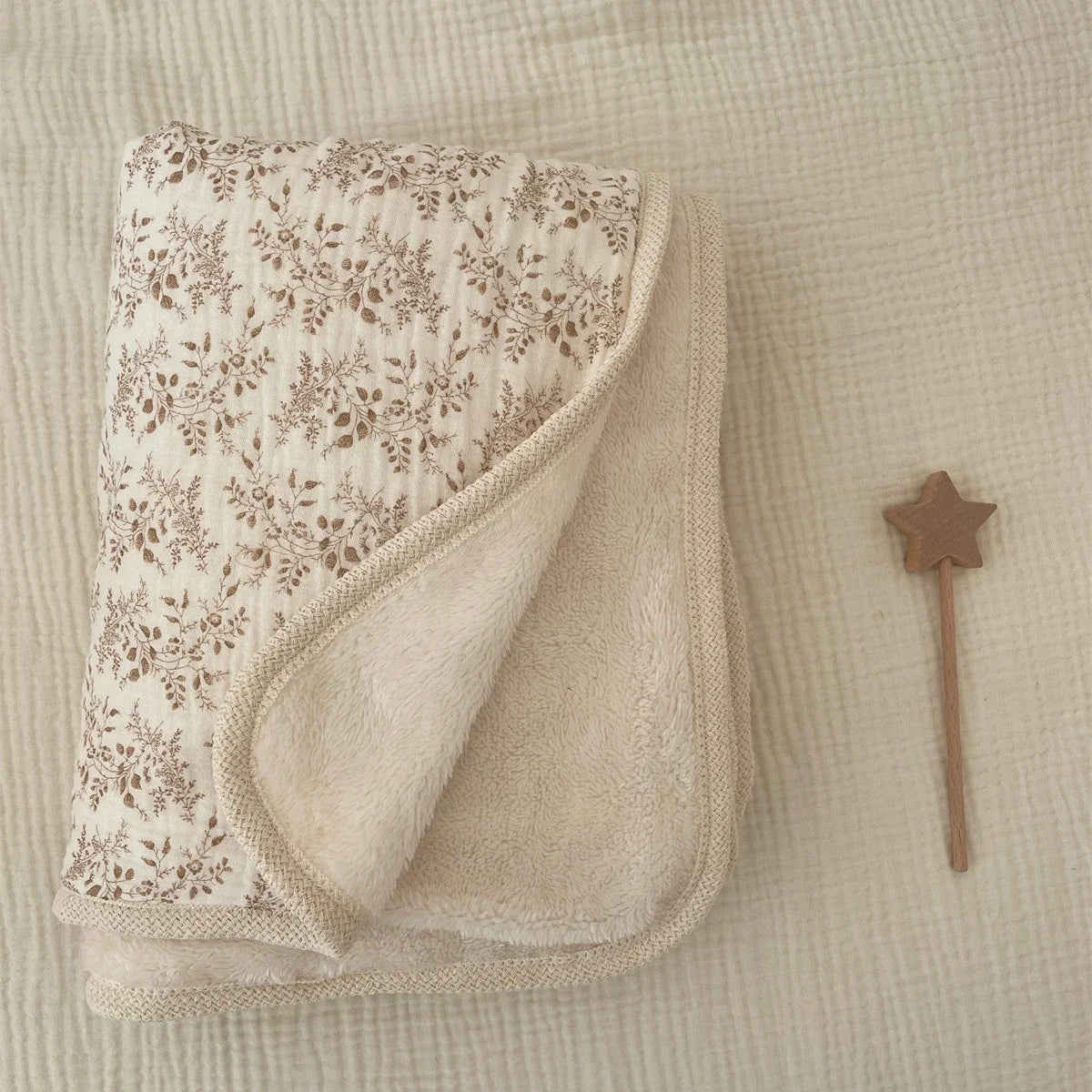 Winter Baby Blanket for Newborn Fleece Cotton Muslin Swaddle Bedding Velvet Stroller Cover New Born Kids Blanket Mother Kids