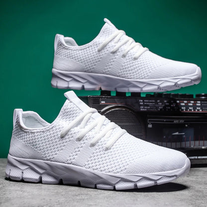 Men Sneakers Breathable light Running Shoes Four Seasons plus size Classic Casual Sports Shoes Platform Sneaker walking shoes