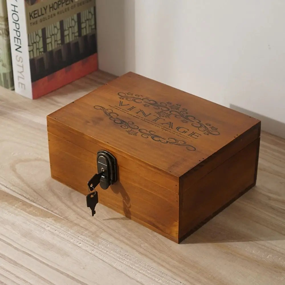 Large Capacity Wooden Storage Box Vintage Exquisite Cosmetics Box with Lock Multi-function Storage Case Collection