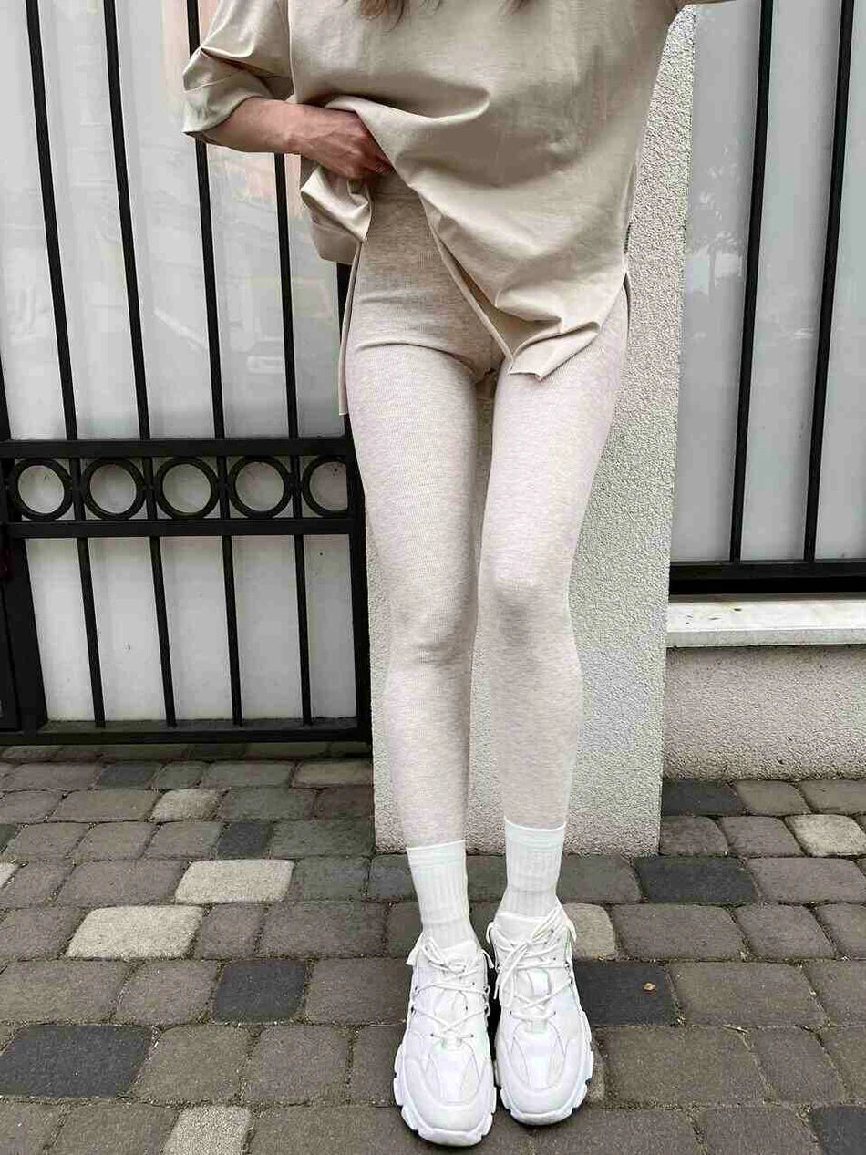 Women's Winter Leggings Ribbed Knitted Velvet Thermal Skinny Tights with Fleece Strech Cotton Beige Warm Leggings for Women 2025