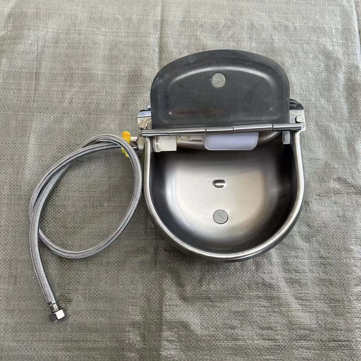 Stainless Steel Automatic Water Dispenser for Dogs - Farm Livestock Cattle Horse Goat Sheep Drinking Bowl