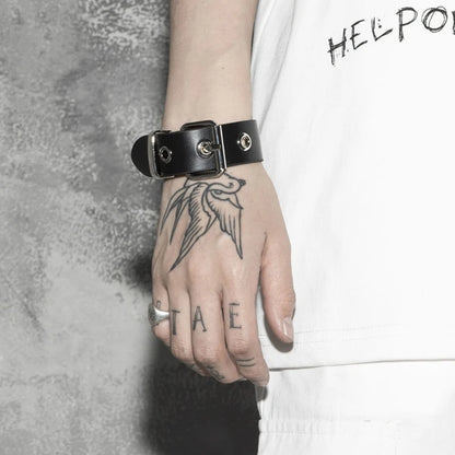 Cool Punk Bracelets Men Women Retro Bracelet Adjustable Wrist Belt Buckle Styles Cuff Bangle Bracelet for Party Club Daily Wear
