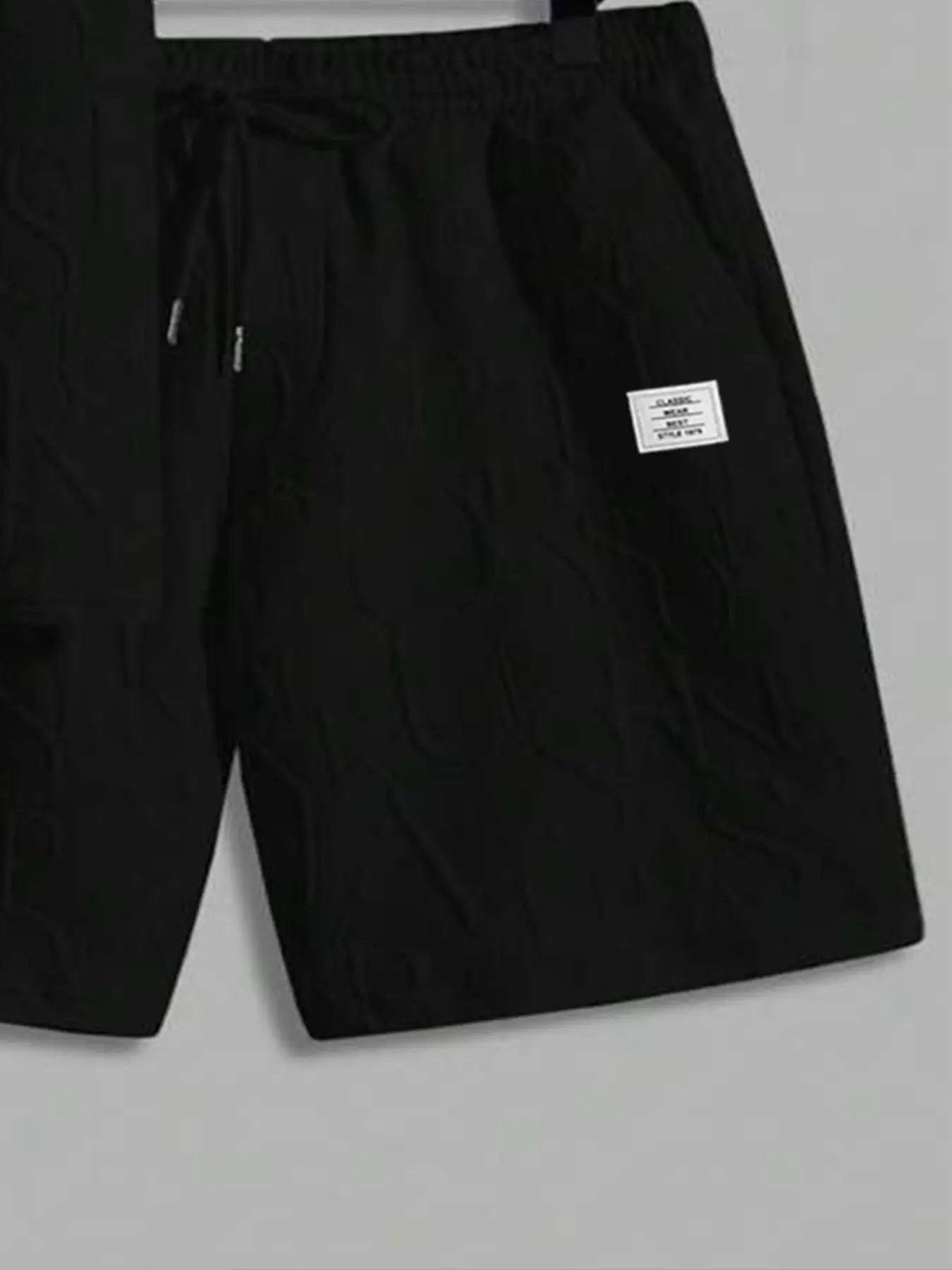 Men's Textured Letter Patched Round Neck Tee & Drawstring Shorts Two-Piece Set Regular Fit Casual Short Sleeve T shirt & Shorts