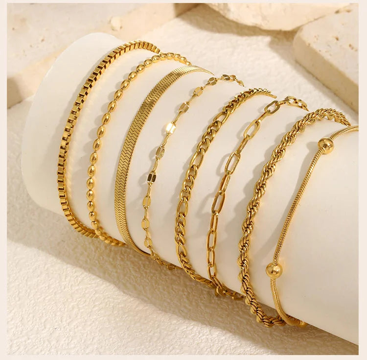 Non Tarnish Stainless Steel Bracelet Gold Plated Stackable for Women, Thin Herringbone Chain Bracelet Waterproof Jewelry Gift