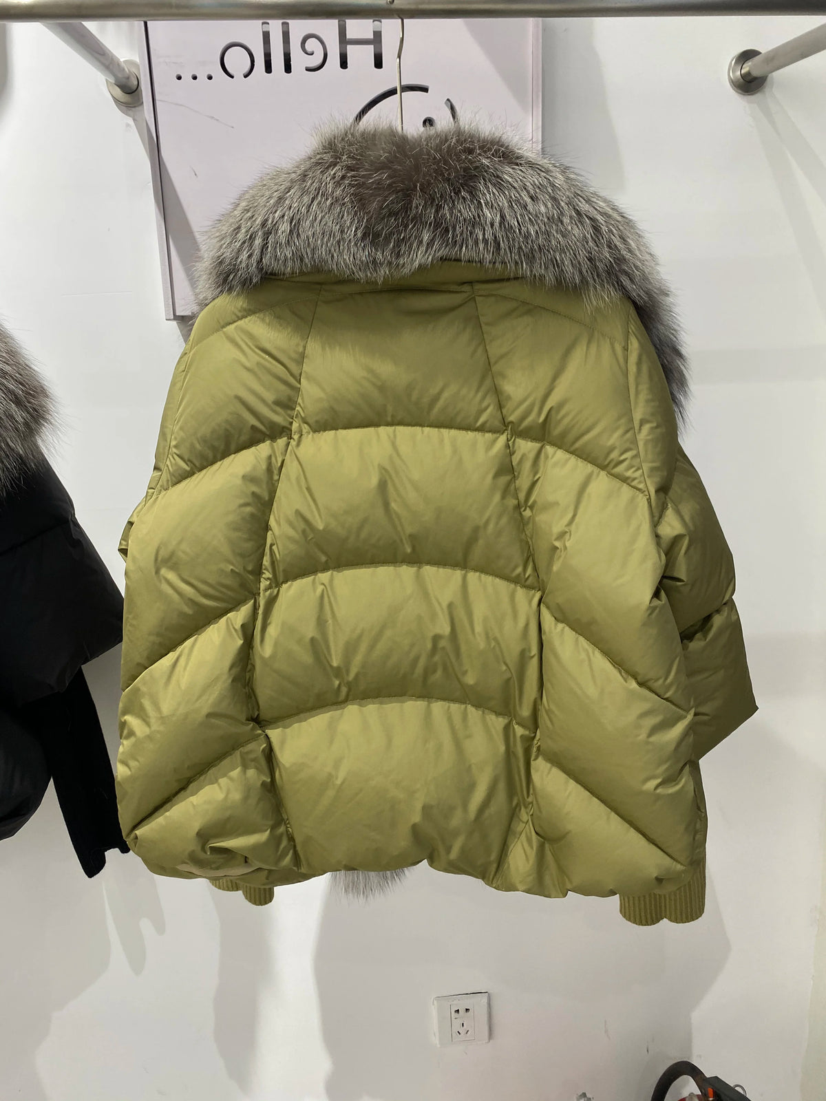 2024 Winter Women Warm Coat Oversized Real Fox Fur Collar Thick Luxury Outerwear New Fashion 90% Goose Down Jacket