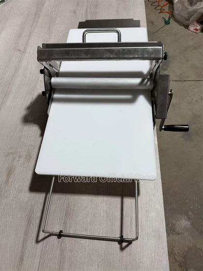 A Mini Pastry Portable Small Table Top Hand Manual Pizza Dough Sheeter Roller Croissant dough Flattener Laminator Machine