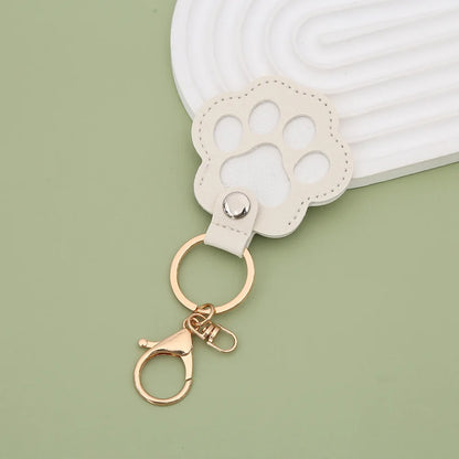 S27 Dog Hair Collector Keychain Leather Pet Memorial Gift Keepsake for Dogs and Cats Fur Storage Pendant Charm Gift Keychain