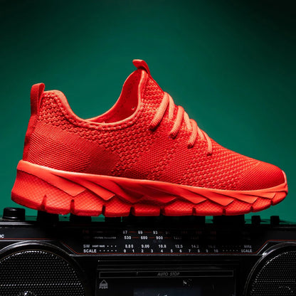 Men Sneakers Breathable light Running Shoes Four Seasons plus size Classic Casual Sports Shoes Platform Sneaker walking shoes