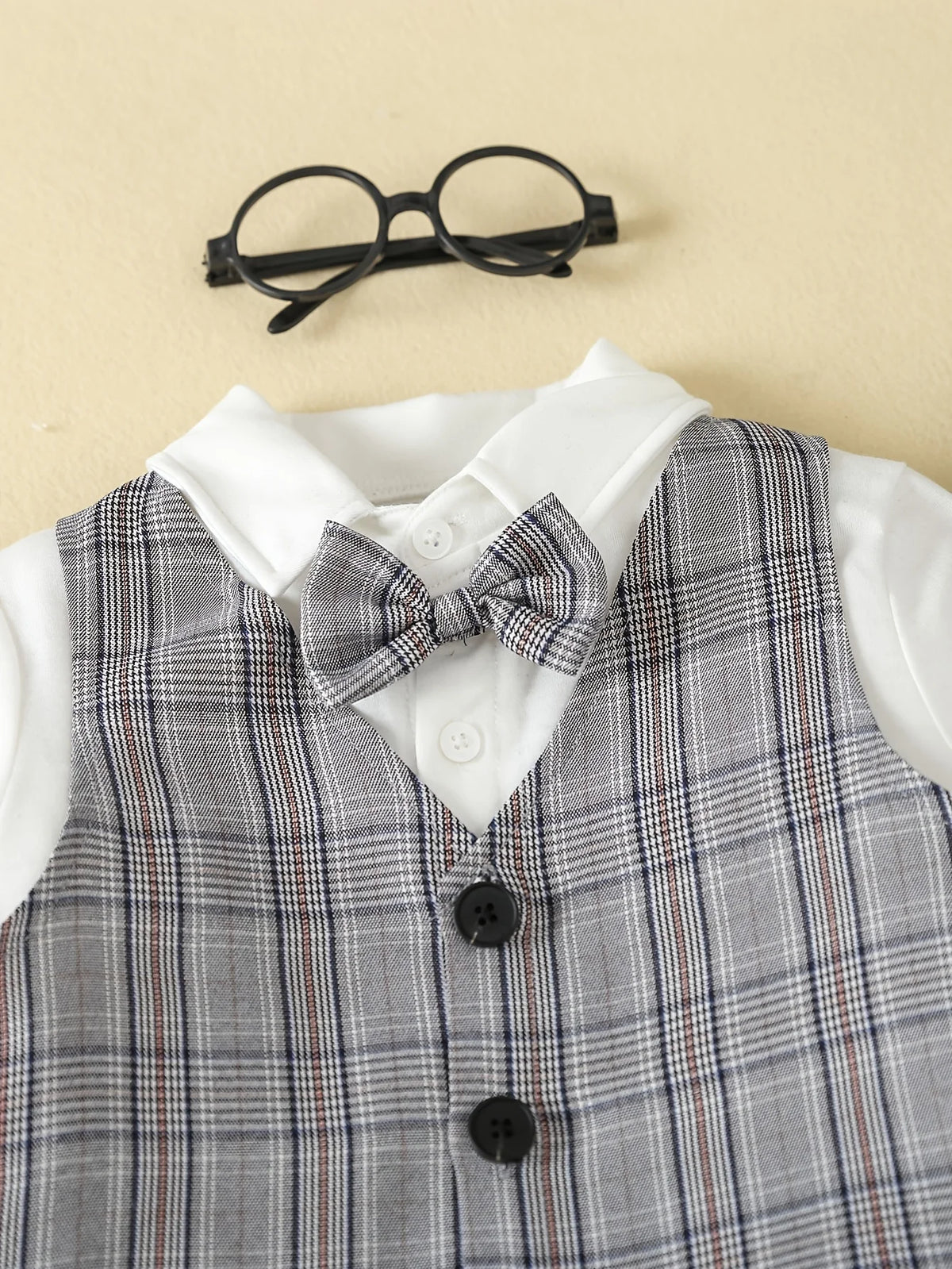 Boys and gentlemen's clothing, plaid four piece shirt+vest+pants+hat