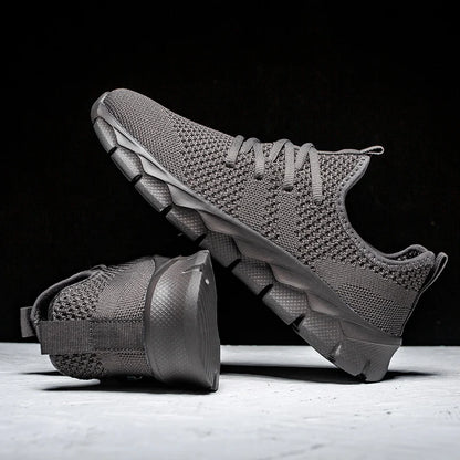 Men Sneakers Breathable light Running Shoes Four Seasons plus size Classic Casual Sports Shoes Platform Sneaker walking shoes