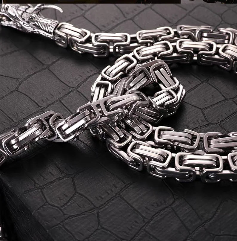 EDC Self Defense Whip Titanium Steel Necklace Fashion Chain Waist Dragon Head Pendants Bracelets Boy Gadgets For Men Cool Gifts