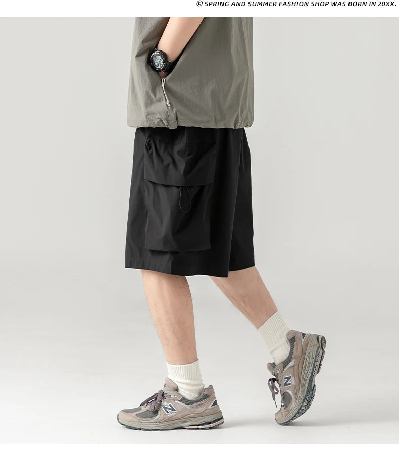 2025 Summer New Japanese Style Large Size Thin Shorts Men Loose Knee Cargo Shorts Hip Hop Streetwear Male Short Trousers
