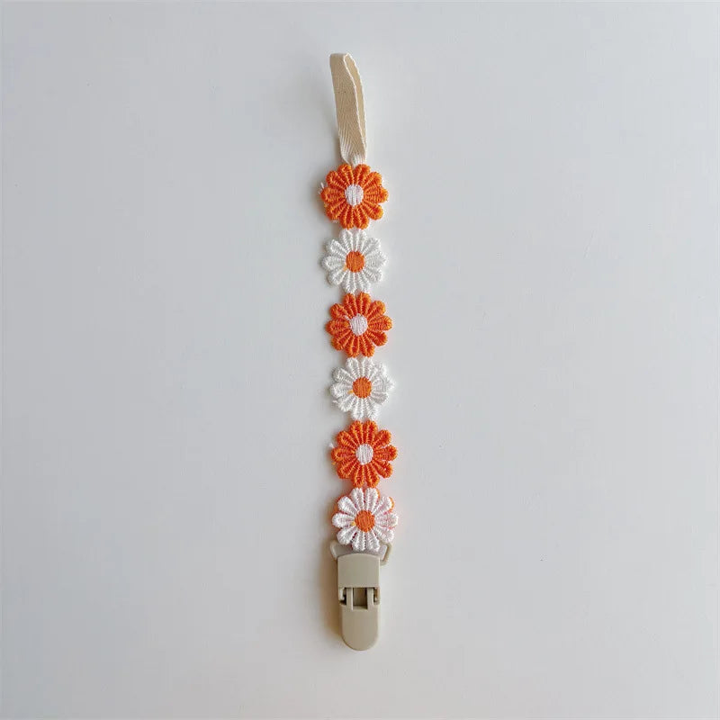 Little Daisy Pacifier Clips Baby Pacifier Anti-drop Chain Toddler Dummy Clip Nipple Holder Baby Shower Gift Baby Accessories