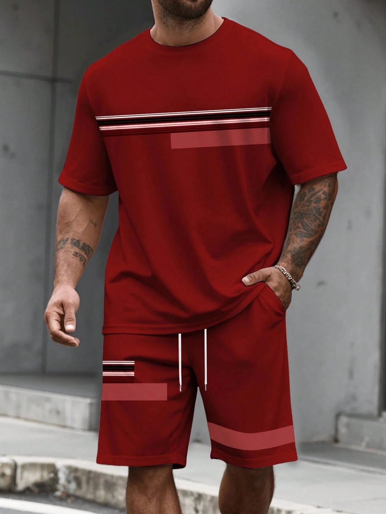 Casual Stripe Printed T-shirt Shorts Set Large Size Loose Men's Short Sleeve Tee Elastic Waist Shorts 2-piece Set Sports Clothes