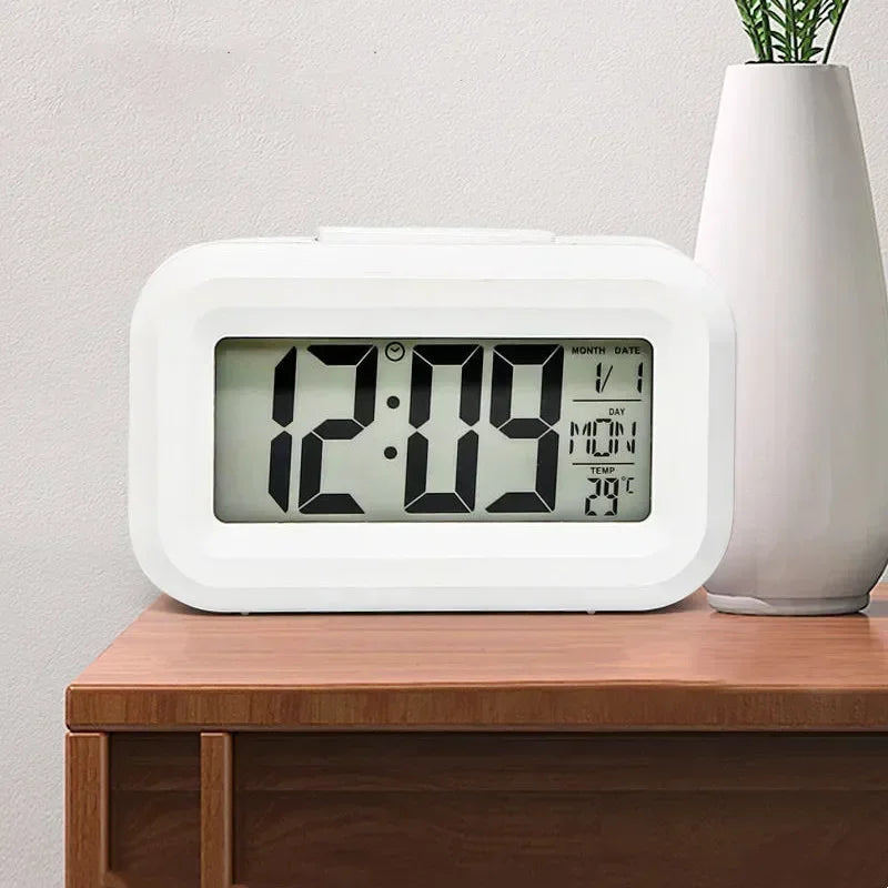 Led Digital Alarm Clock with Light Sensor, Luminous Display, Snooze, Mute, Calendar, Backlight, Always-On Desktop Table Clock