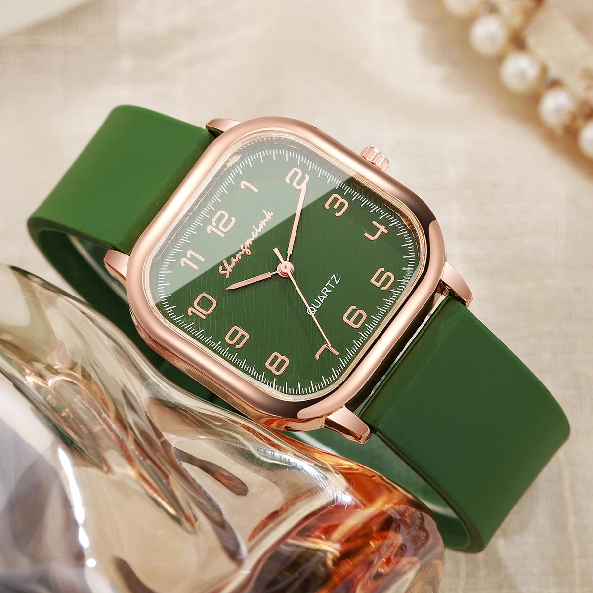 Fashion Square Women Watches Casual Silicone Strap Quartz Watch for Girls Clock Reloj Mujer