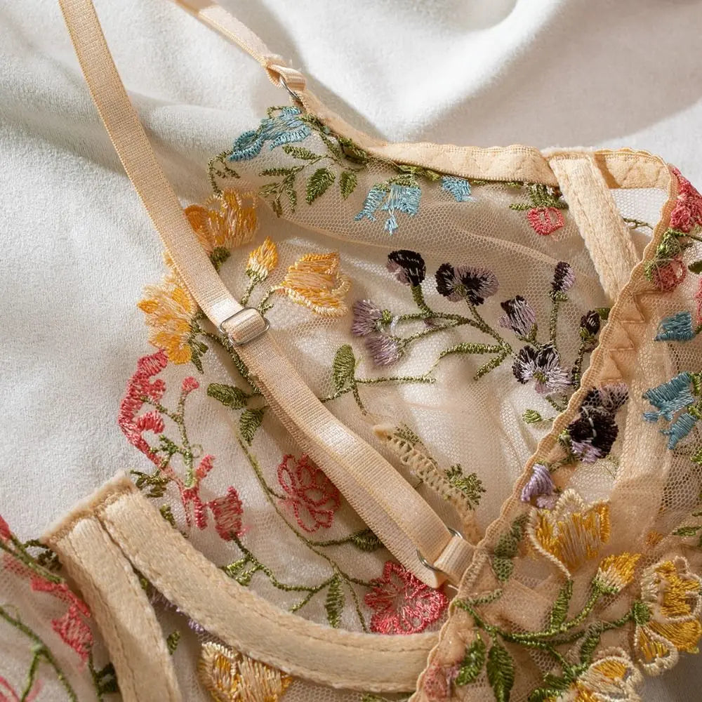 2-Piece Embroidery Lingerie Set Sexy Floral Sheer Wireless Bra Boho Bra Panty Set