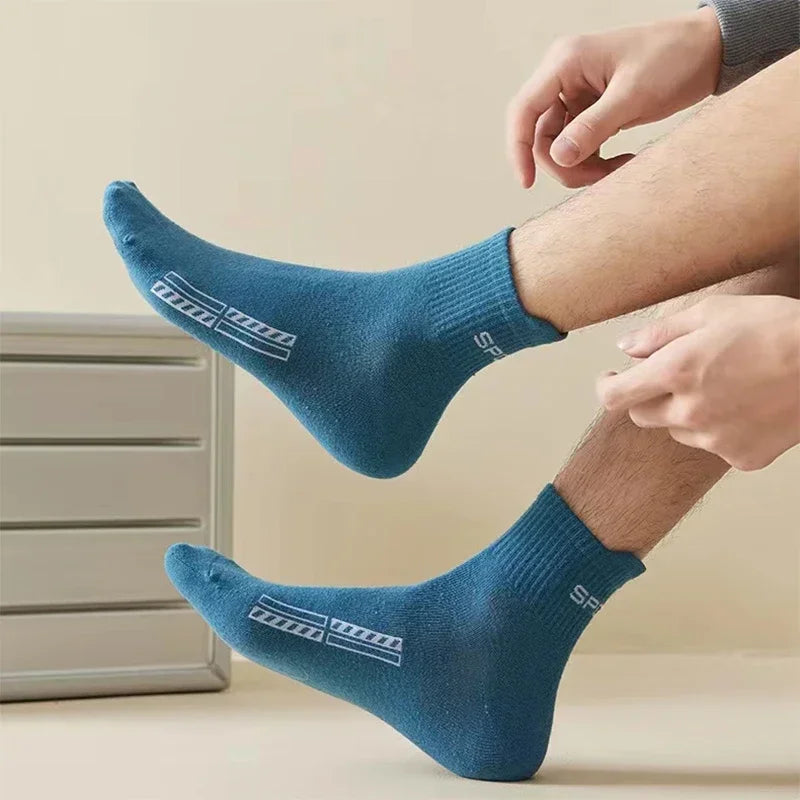 High Quality Men's Socks Casual Breathable  Man Run Sports Socks  Male Sox Gifts