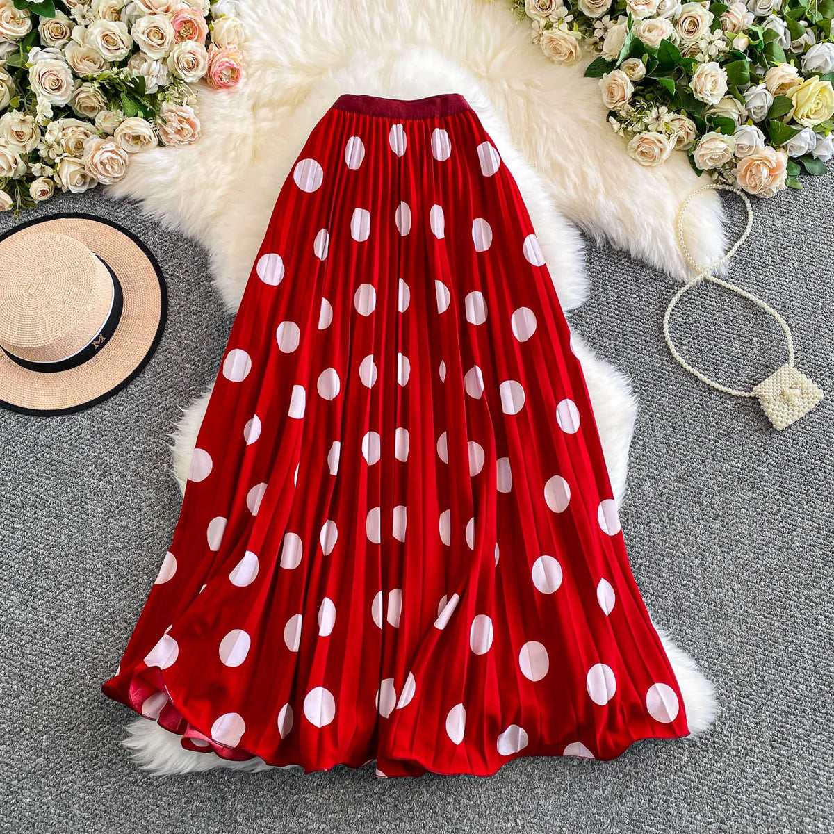 2026 Pleated Skirt Elastic Waist Polka Dot Fashion Printed Slim Pleated Skirt Women's Summer New Beach Vacation Mid-length Skirt
