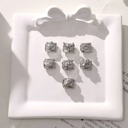 Wholeasle Shiny Zircon Shell Love Heart Devil Eyes Italian Charm Links Fit 9mm Stainless Steel Bracelet Women Jewelry DIY Making
