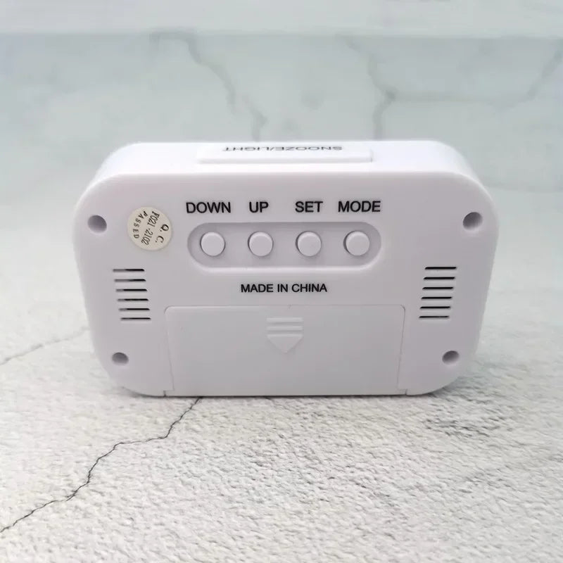Led Digital Alarm Clock with Light Sensor, Luminous Display, Snooze, Mute, Calendar, Backlight, Always-On Desktop Table Clock