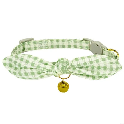 F19B Dog Cats Collar Comfortable Flower Charm Design Adjustable for Puppies Kittens Adults
