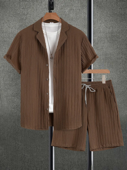 Men's Sophisticated Pleated Set Khaki Textured Cuban Collar Shirt & Elastic Waist Shorts 2 Piece Commute Outfit