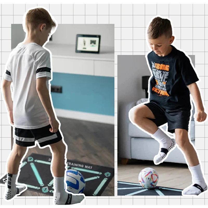 Durable non-slip football training mat Foldable carpet dribbling football training mat children's football indoor equipment