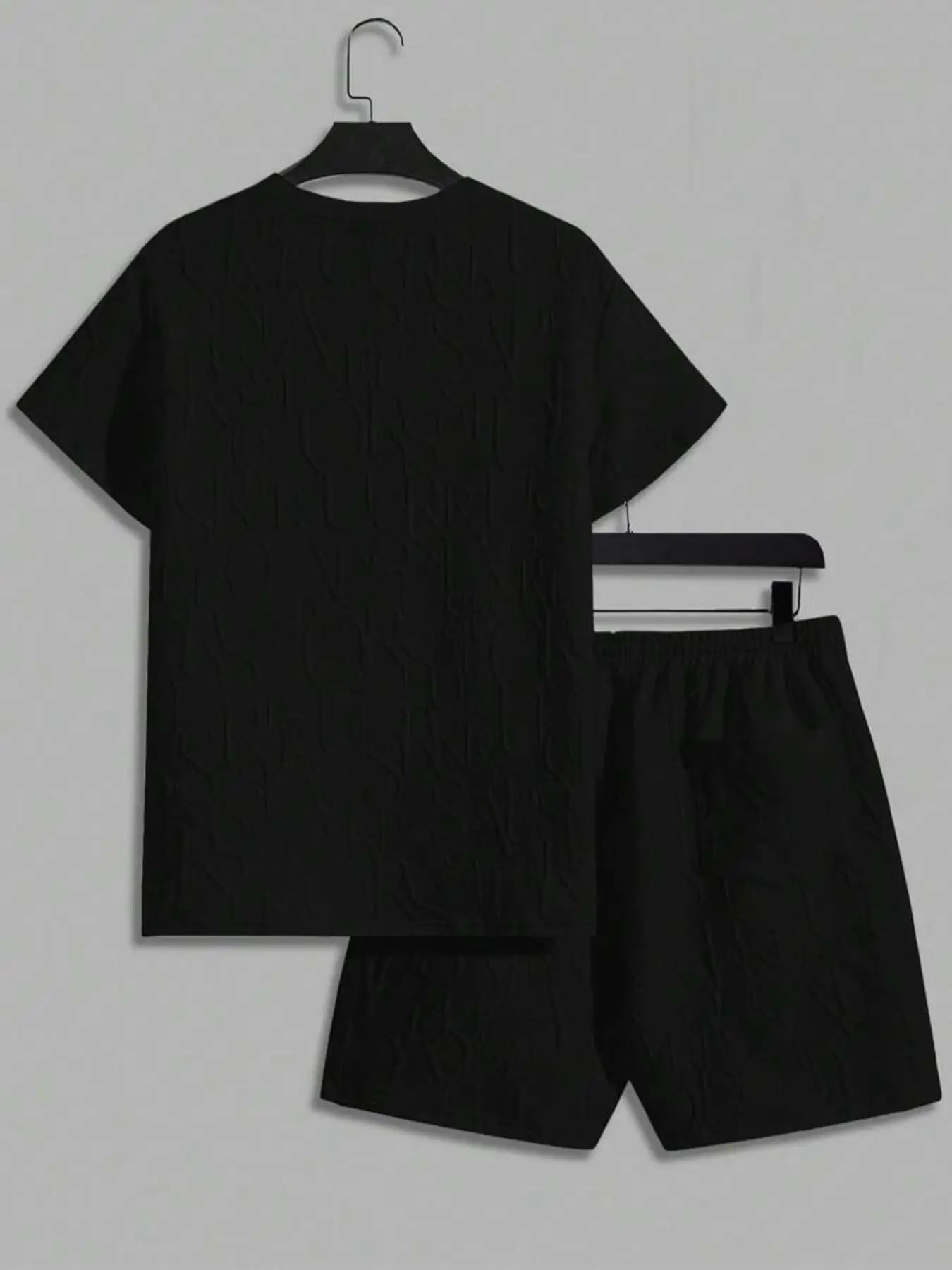 Men's Textured Letter Patched Round Neck Tee & Drawstring Shorts Two-Piece Set Regular Fit Casual Short Sleeve T shirt & Shorts