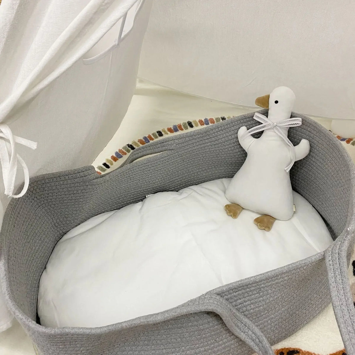 Ins Newborn Hand Basket Cotton Rope Woven Crib Baby Cradle Portable Outdoor Sleeping Infant Accessories Photography Props Gifts