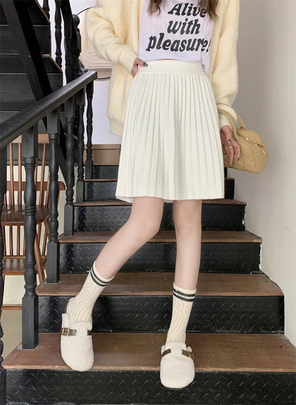 White Knitted Pleated Skirt Women Autumn Winter 2025 New High Waist Mini Skirt Lady's Fashion Korean Solid Women's Short Skirts