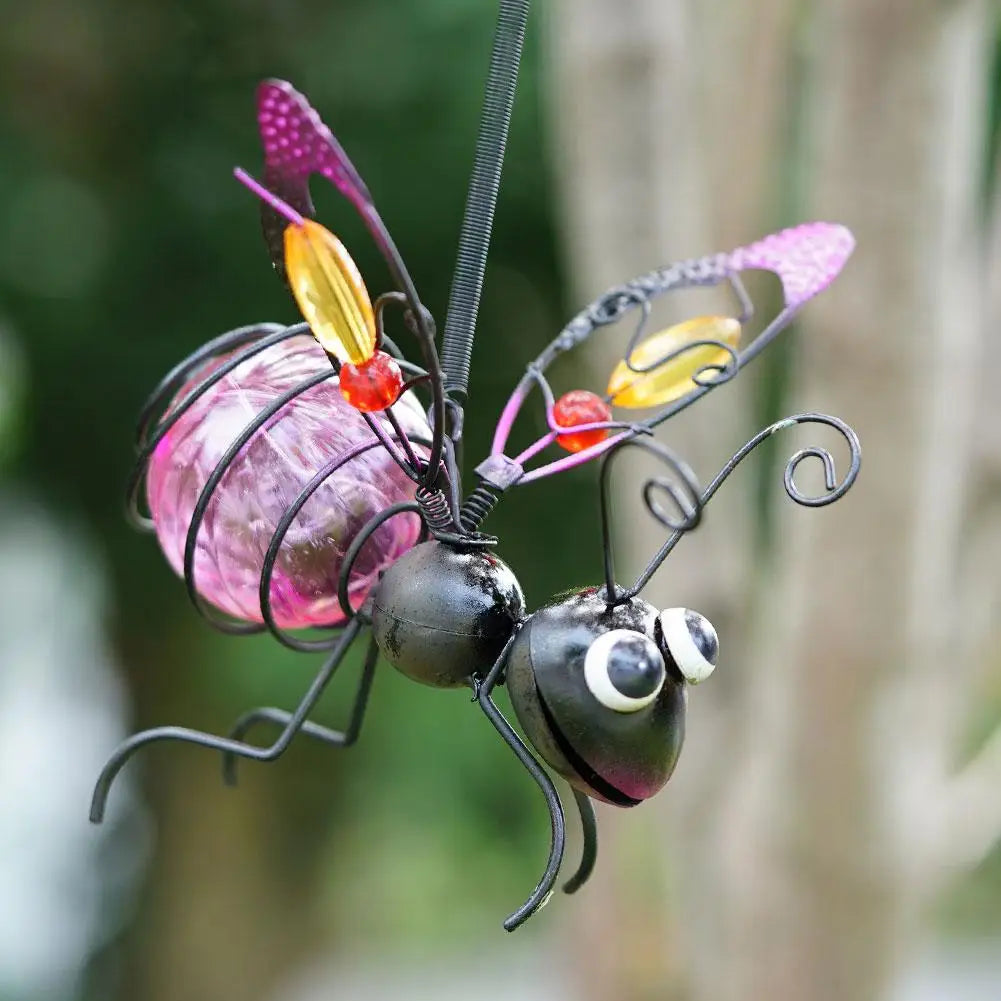 Metal Solar Bees Lantern Garden Decor LED Hanging Dragonfly Bees Solar Light Garden Sculptures For Patio Yard Outdoor Decoration