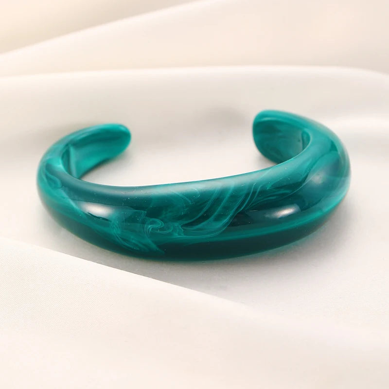 Fashion Unique Irregular Acrylic Cuff Bracelets for Women Simple Texture Multicolor Geometric Open Bangle Female Jewelry