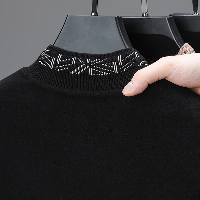 High quality men's semi high neck velvet sweater long sleeved warm T-shirt autumn winter fashionable embroidery casual pullover