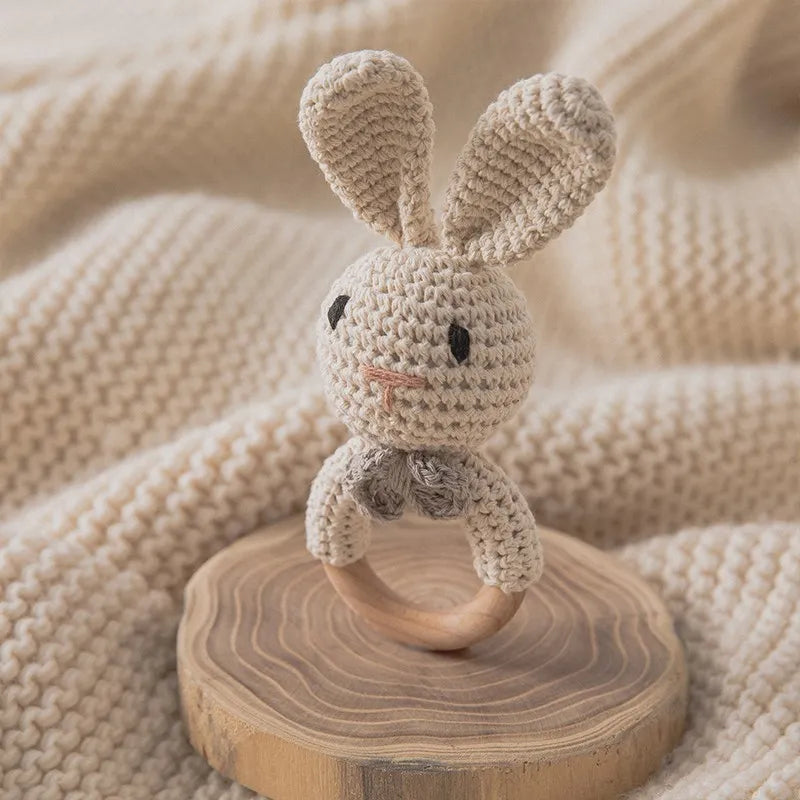 Baby Rattles Crochet Bunny Rattle Toy Wood Ring Baby Teether Rodent Baby Gym Mobile Rattles Newborn Educational Toys Gifts 1pc