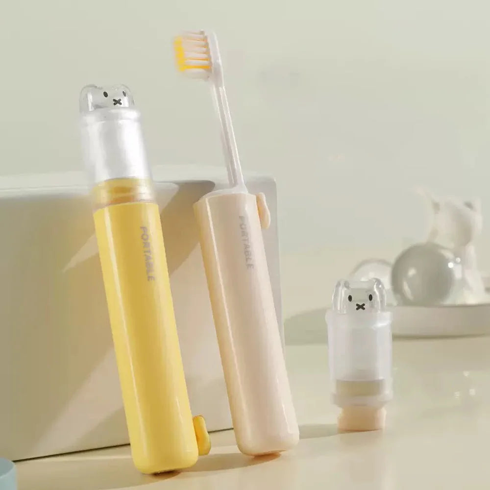 Foldable 2-in-1 Toothbrush Set with Toothpaste Storage - Compact Essential for Business Travel