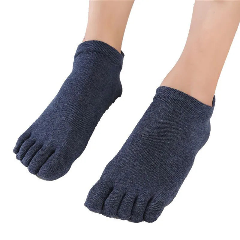 New Men Winter Thickened Five Fingers Socks Warm Non Slip Grip Fitness Toe Socks Low Calf Slipper Male Floor Socks 2026