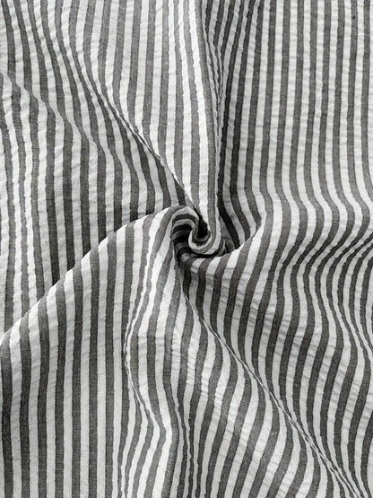 Men's Long Sleeve Striped Shirt with Loose Fit Stylish Comfortable Casual Wear for All Seasons Ideal for Outdoor Activities