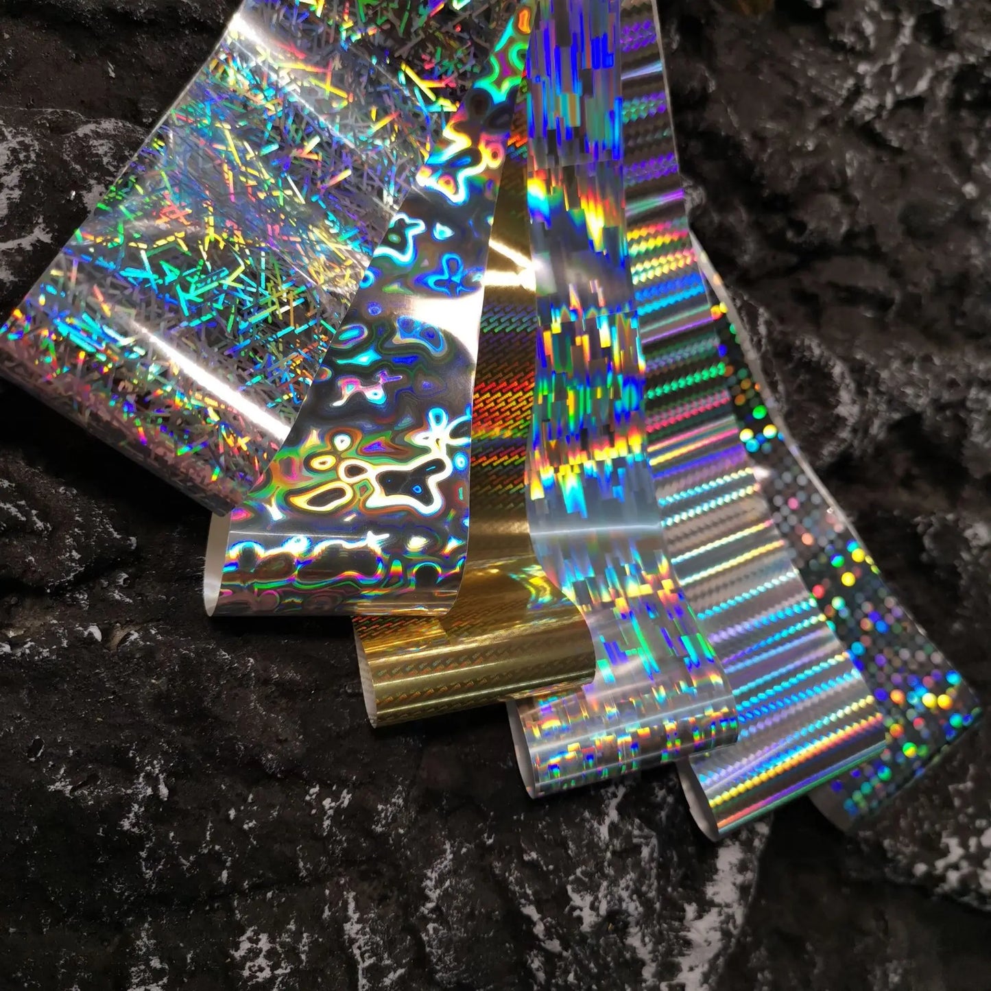 50/100cm Fish Scale Chameleon Nails Metal Nail Art Foil Fish Lure Transfer Decals Wraps Stickers Laser Manicure Decorations